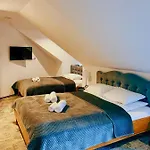 Dwor Karwacz Bed & Breakfast Przasnysz