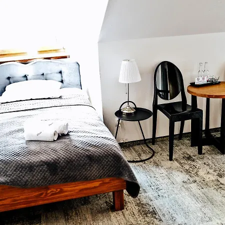 Dwór Karwacz 3* Przasnysz