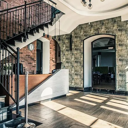 Dwór Karwacz 3* Przasnysz