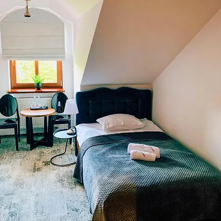 Bed and Breakfast Dwor Karwacz Przasnysz