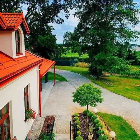 Dwor Karwacz Bed & Breakfast Przasnysz