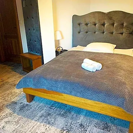 Bed and breakfast Dwór Karwacz Przasnysz