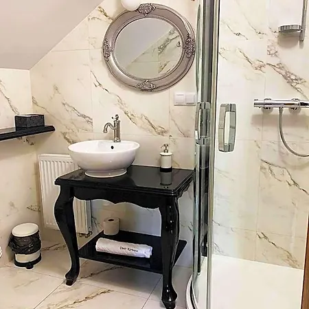 Dwór Karwacz Bed and breakfast Przasnysz