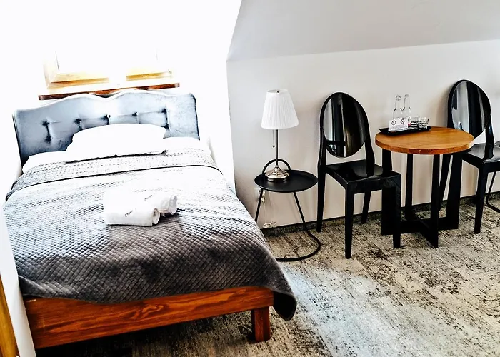 Dwor Karwacz 3* Przasnysz