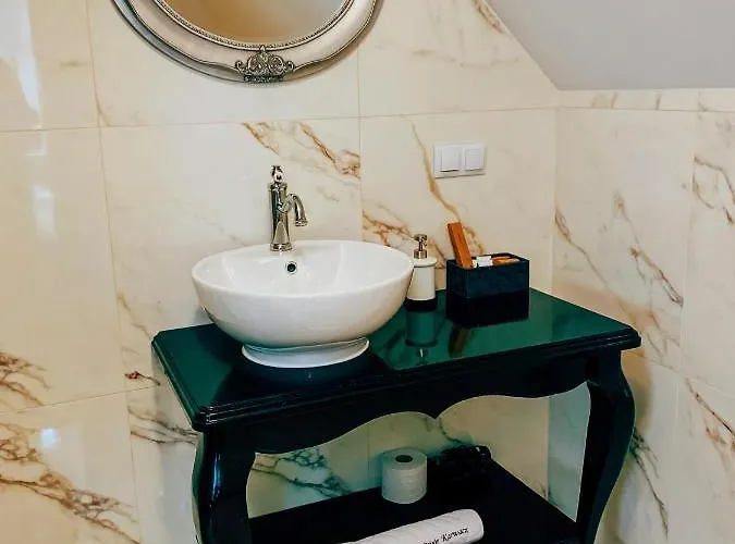 Nocleg ze śniadaniem Dwór Karwacz Przasnysz