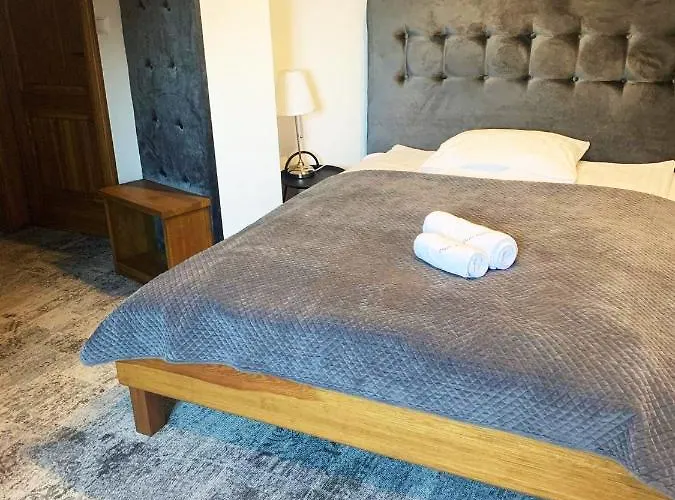 Dwor Karwacz Panzió